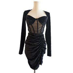 🎀 Date Night 🎀 black velvet top and skirt bodycon coord set
